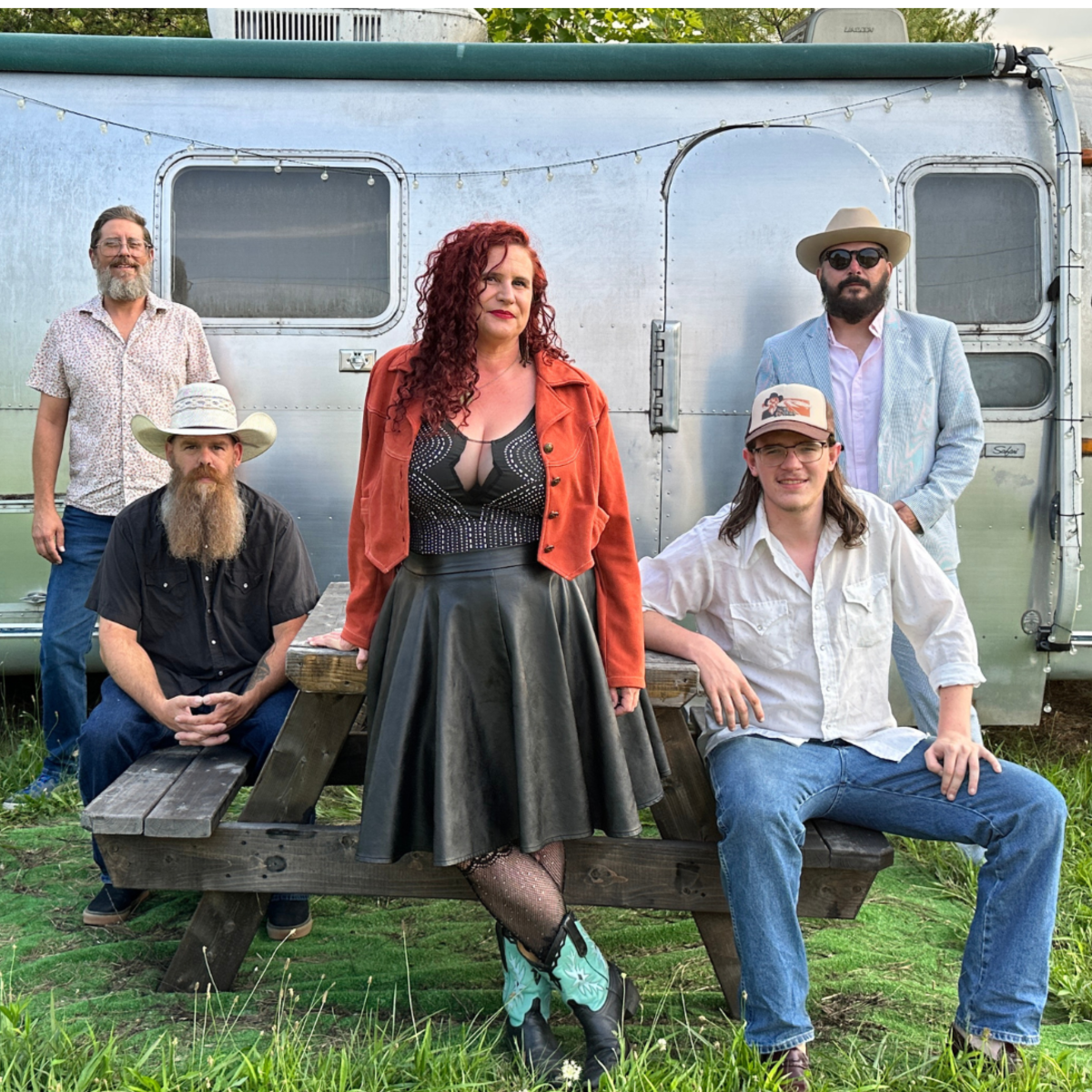 An image of the band Hearts Gone South, five members. 